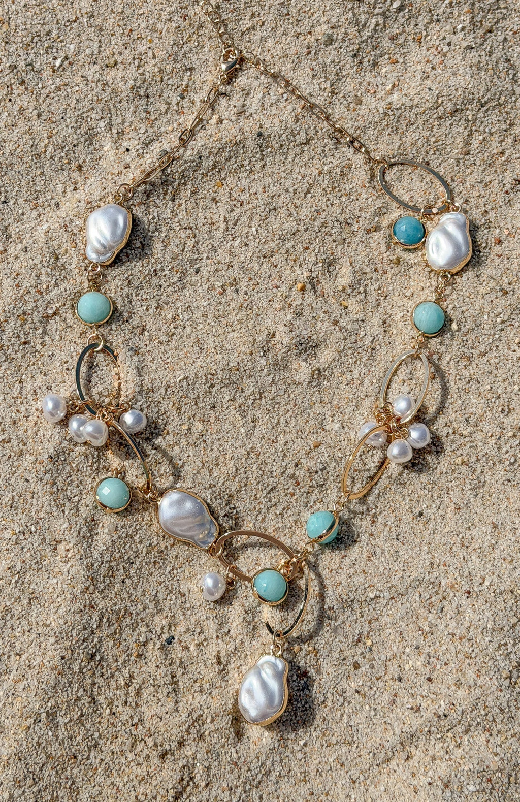 Borna Necklace Gold